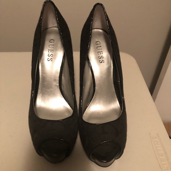 GUESS HEELS - Picture 2 of 3